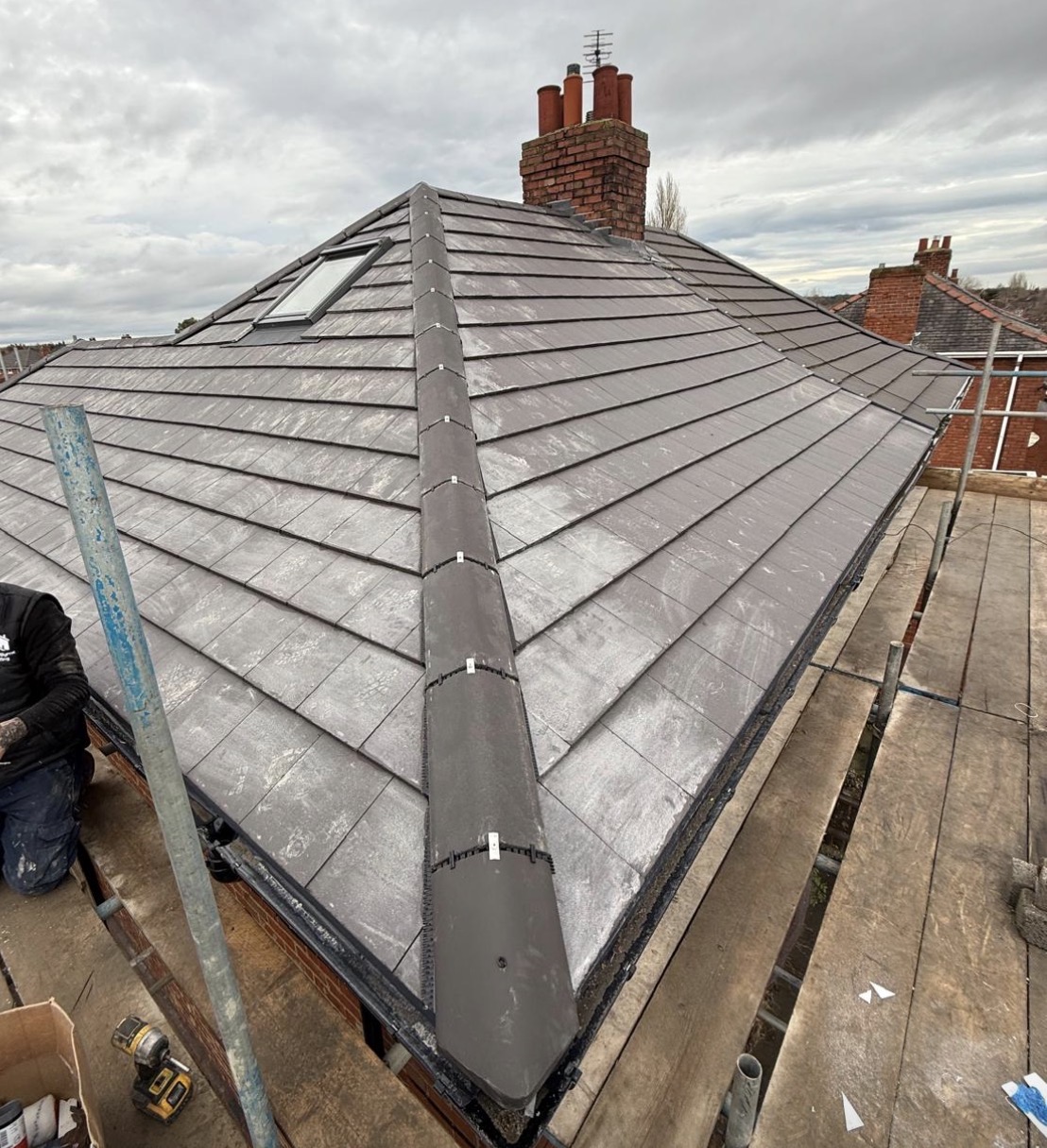 Roof strip with new membrane and battens