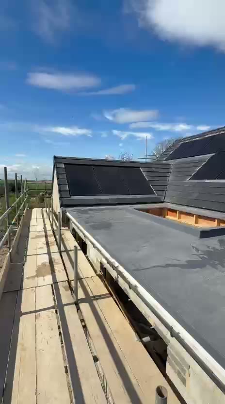 Video walkthrough of the new build roof in Seamer